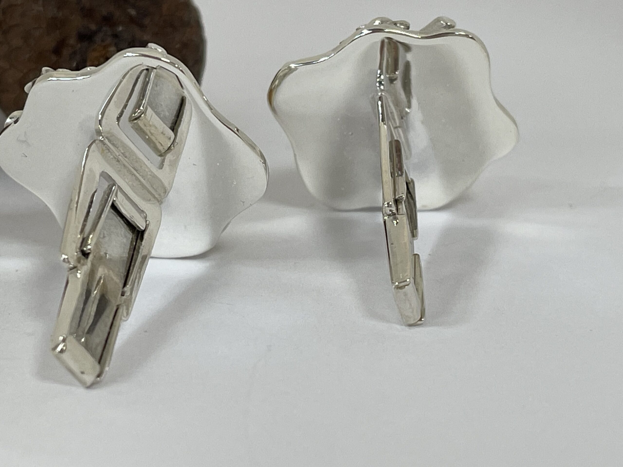 Manžetové gombíky 11